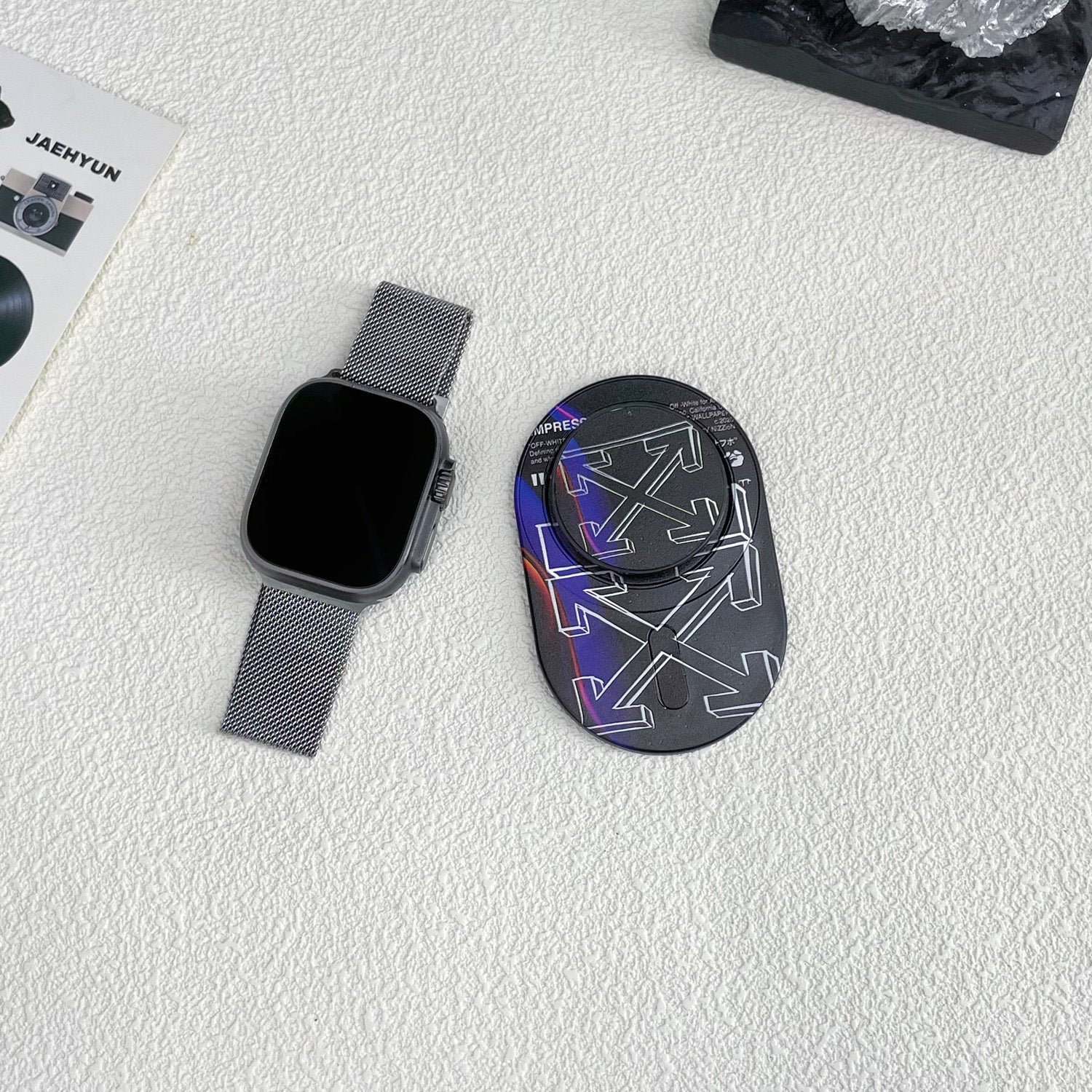 Magnetic Phone Grip Stand ¡§C Adjustable Holder for iPhone & Cases