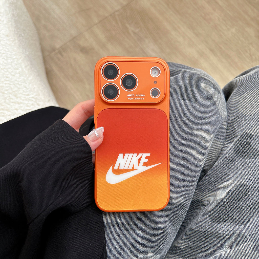 Stylish magnetic phone case