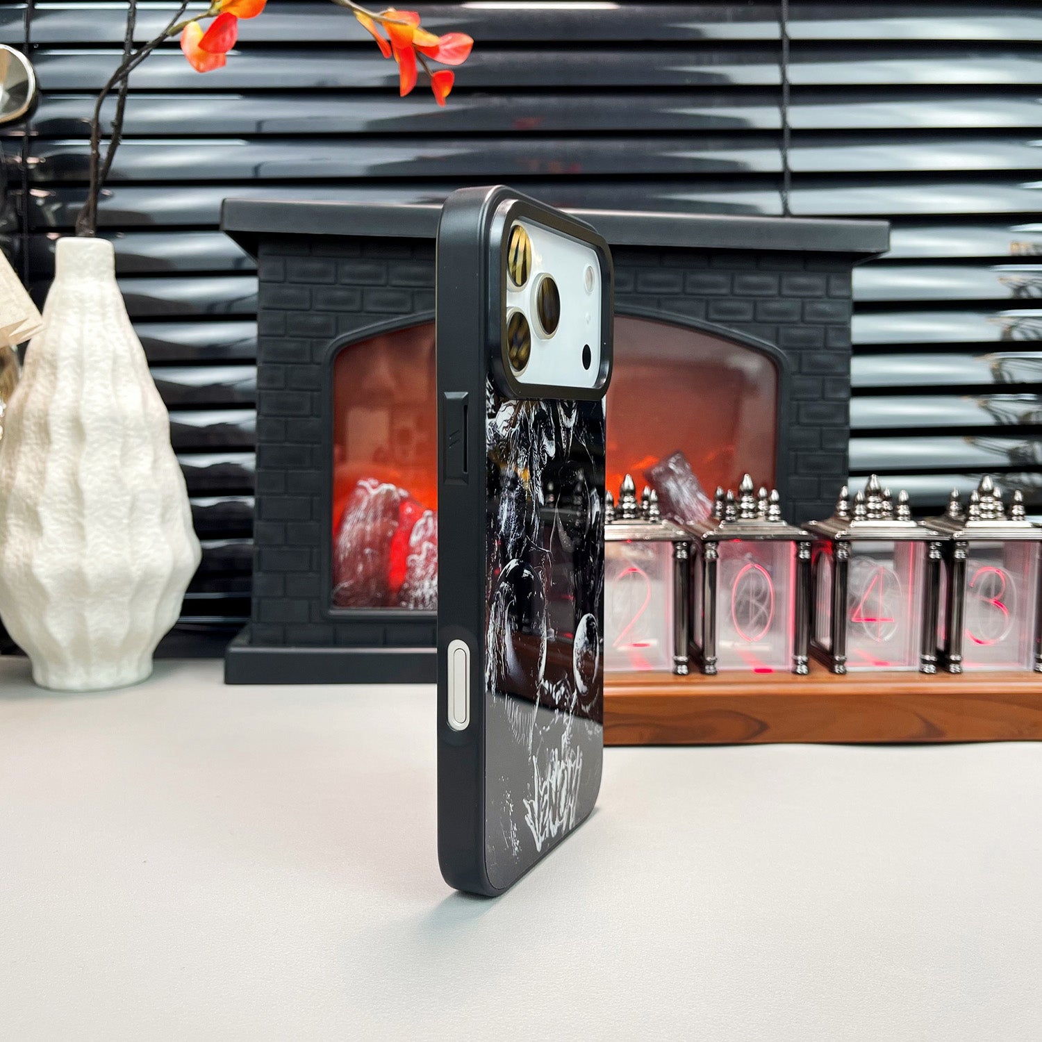 Stylish and luxurious iPhone Case