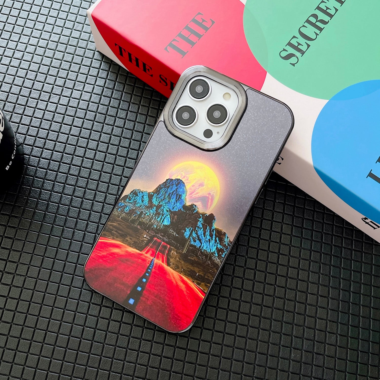 Stylish and luxurious iPhone Case