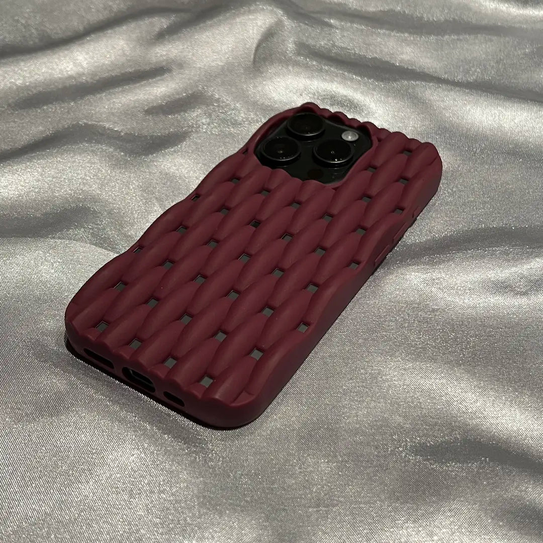 Cooling iPhone Case with Breathable Hollow Design ¡§C Heat Dissipation, Lightweight & Shockproof