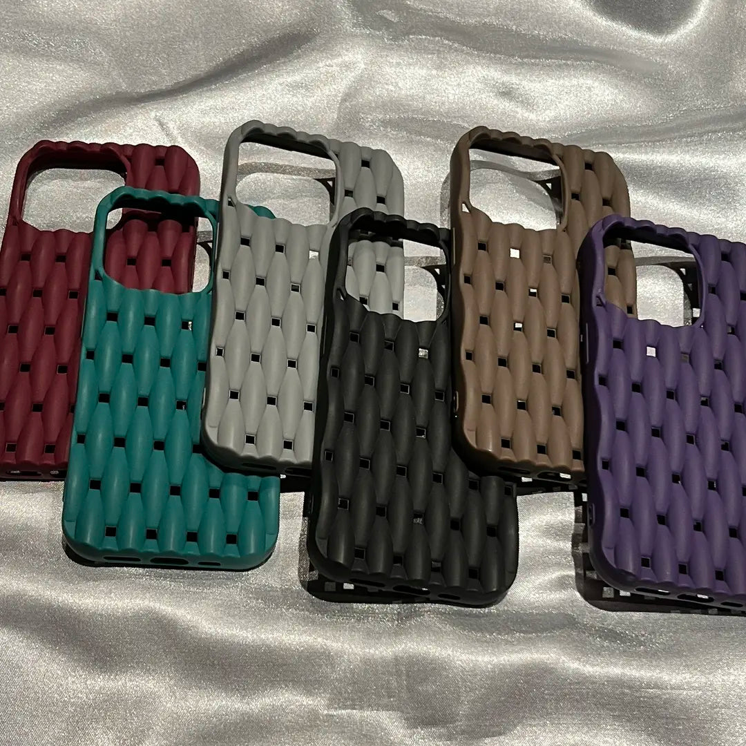 Cooling iPhone Case with Breathable Hollow Design ¡§C Heat Dissipation, Lightweight & Shockproof