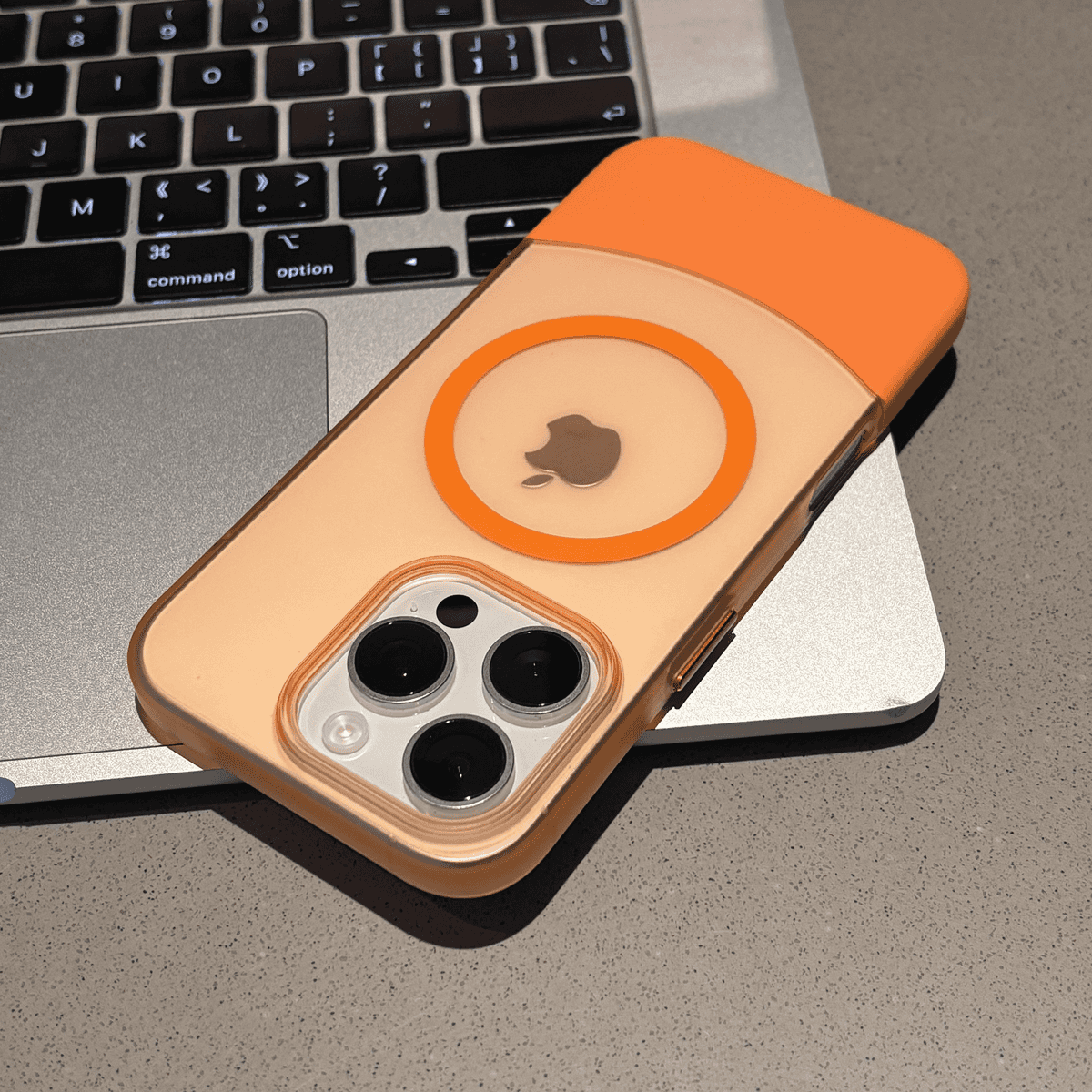 2-in-1 Detachable iPhone Case ¡§C Magnetic Modular Design, Snap & Switch Protective Cover